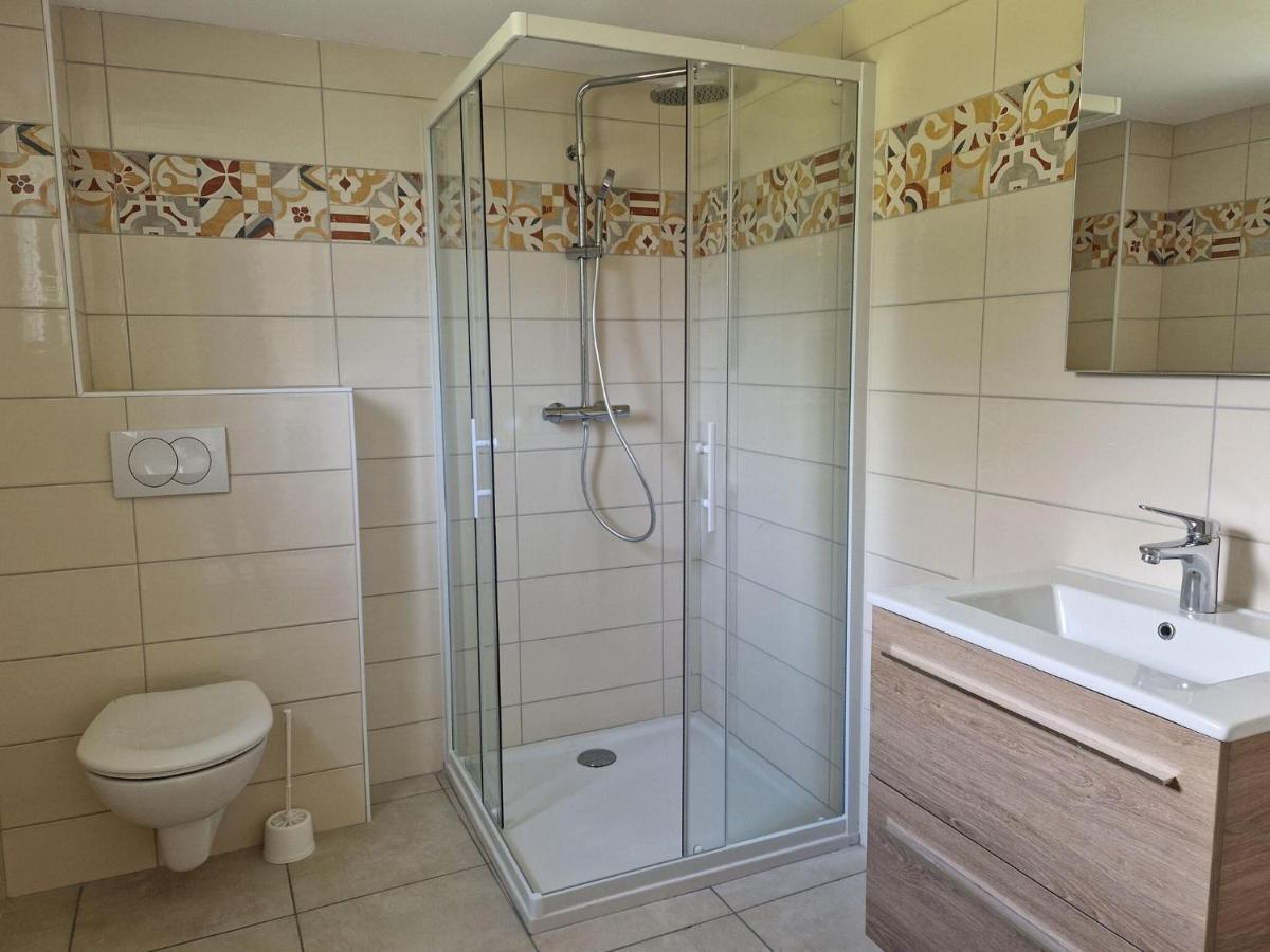 Guerlesquin Holiday Home In The Countryside Near The Beach מראה חיצוני תמונה