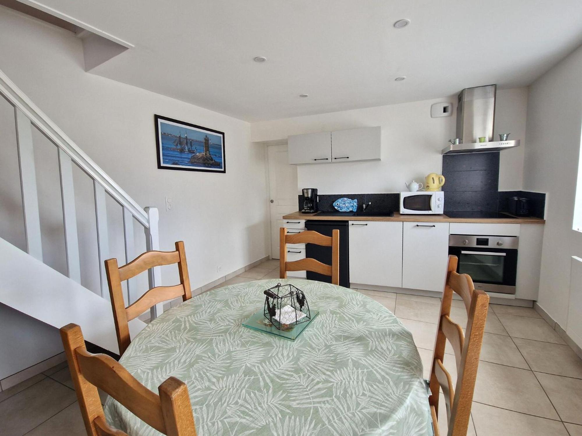 Guerlesquin Holiday Home In The Countryside Near The Beach מראה חיצוני תמונה